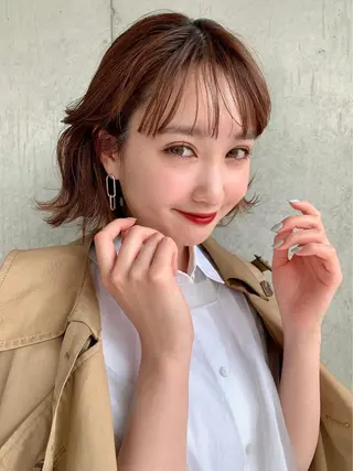 ミディアム カラー ヘアアレンジ 🪞official THREE 横浜🎀のヘアスタイル