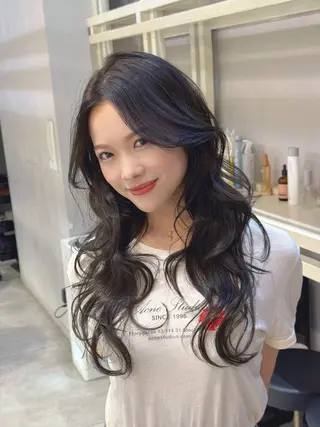 ロング 恵比寿韓国レイヤー× 艶透明感カラー大場のヘアスタイル