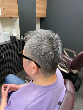 ショート メンズ メンズパーマモデル 大募集中のヘアスタイル