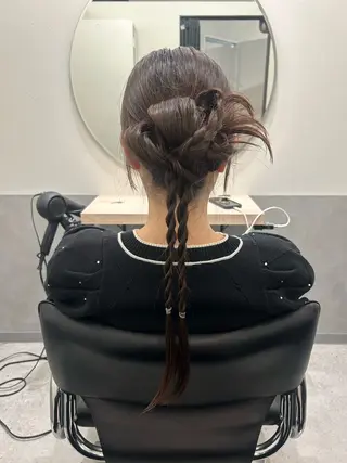 ロング ヘアアレンジ Hatsune 🐯レイヤーカットのヘアスタイル