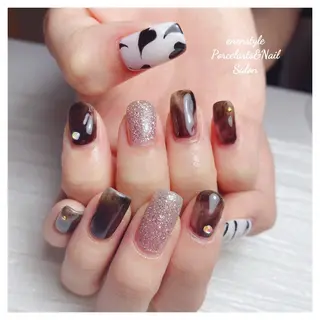 ミディアム ネイル 🐾enen style 🐾のネイルデザイン