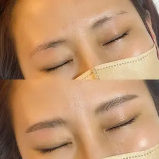 アイブロウ Lowé nailのネイルデザイン