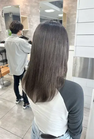 ミディアム レイヤー/艶髪カラー 森本くるみのヘアスタイル