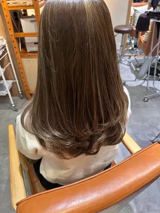 ロング 莉子/ 赤み消し colorのヘアスタイル