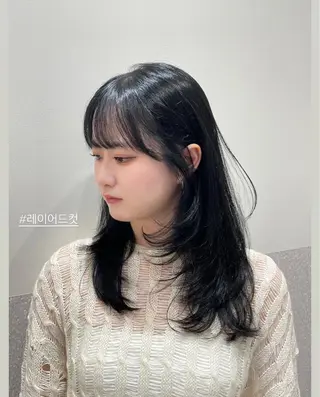 セミロング ❤︎︎韓国ヘア❤︎︎ 𝑺𝒉𝒊𝒉𝒐のヘアスタイル
