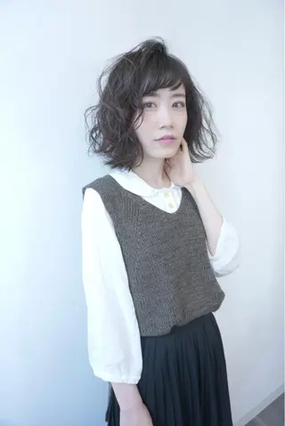 セミロング カラー Luxbe hakataのヘアスタイル