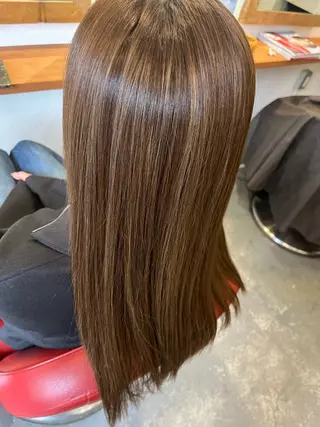 ロング 大塚 友絵のヘアスタイル