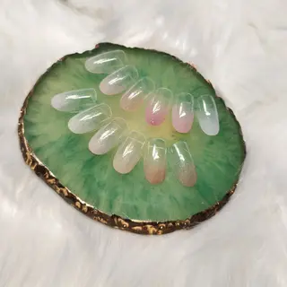 ネイル NailSalon ♾️Eight♾️のネイルデザイン
