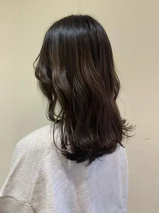 ミディアム カラー 💖クボ モモ💖のヘアスタイル