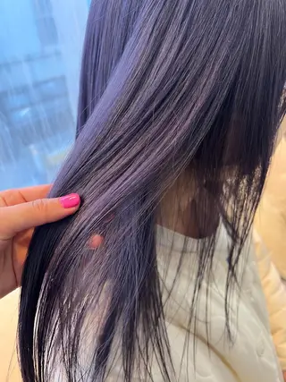 ロング カラー 松田 詩奈のヘアスタイル