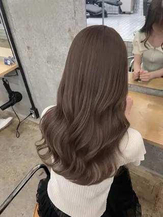 カラー 透明感カラー×艶髪 🍒Mihoのヘアスタイル