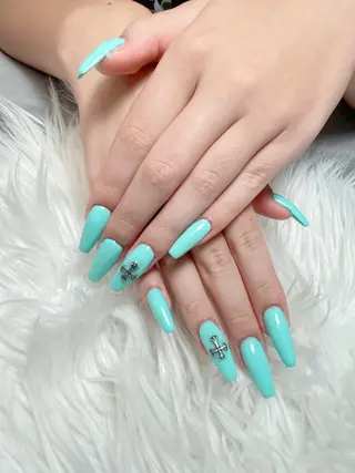 ネイル T&Knail NiNiのネイルデザイン