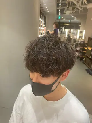 ショート パーマ メンズ 梅田茶屋町メンズ 専門美容師 山元一平のヘアスタイル