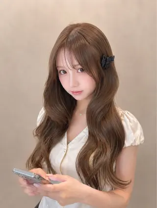 カラー ヘアアレンジ🪽 艶カラー ☆ yuiのヘアスタイル