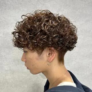 ショート カラー パーマ ヘアアレンジ メンズ 仕上がり満足度No. 1🔥BLUCK🔥のヘアスタイル