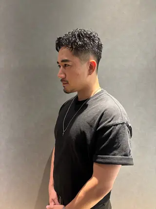 ショート shinta スパイキー/パーマのヘアスタイル