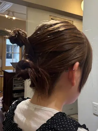 ミディアム 甲斐 真桜のヘアスタイル