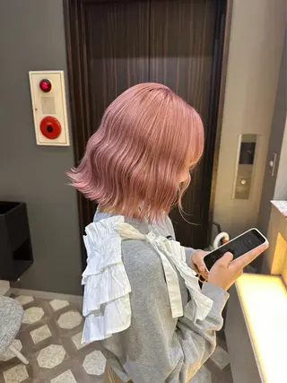 ショート カラー 🎀透明感 カラーHiROEのヘアスタイル