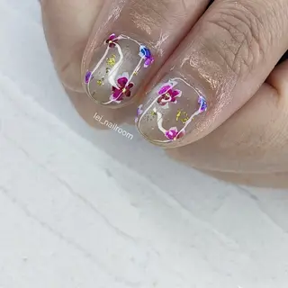 ネイル lei🌼 nailroomのネイルデザイン