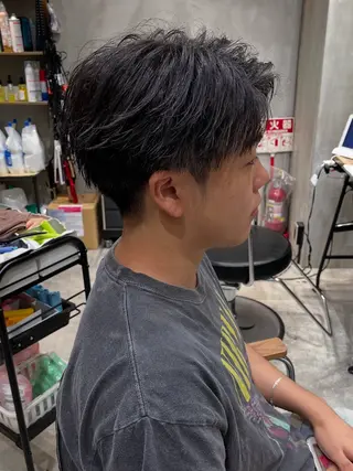 メンズ 赤み消し艶カラー🍒 髪質改善　KAIのヘアスタイル