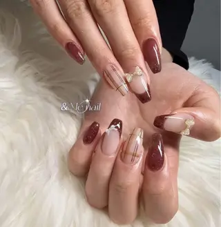 ネイル &ME ネイルサロンのネイルデザイン