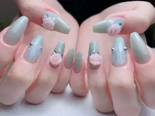 ネイル 中野駅から2分 MEO NAILのネイルデザイン