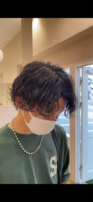 パーマ メンズ 池本メンズパーマ フェザーパーマのヘアスタイル