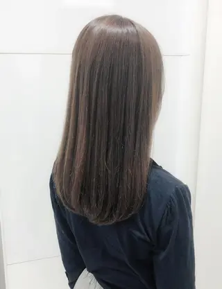セミロング パーマ 趙 英来のヘアスタイル