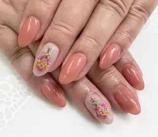 ネイル 吉田 (ネイリスト)のネイルデザイン