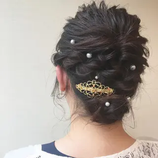 セミロング ヘアアレンジ 白浜 サキのヘアスタイル