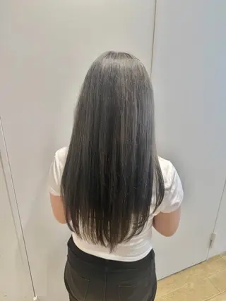 ロング カラー ✨新宿ハイトーン/ 透明感✨吉松大輝のヘアスタイル