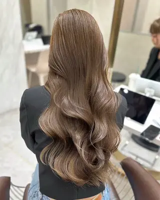 カラー ユナ hearts.店長のヘアスタイル