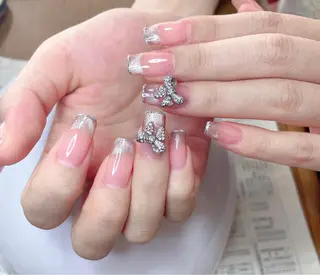 ネイル M🌷nail 長さだし専門店のネイルデザイン