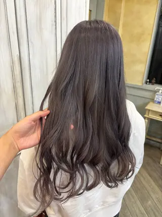 ロング カラー アオバ / ハイトーンカラーのヘアスタイル