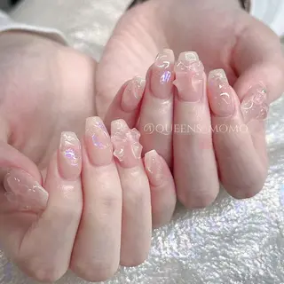 ネイル Queens テイのネイルデザイン