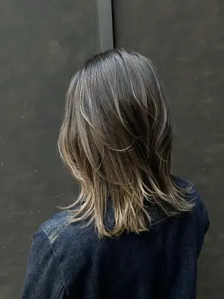 ミディアム ブリーチ卒業✖️ 髪質改善1%のヘアスタイル