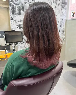 セミロング インナーカラー🦔 🐾KEISUKEのヘアスタイル
