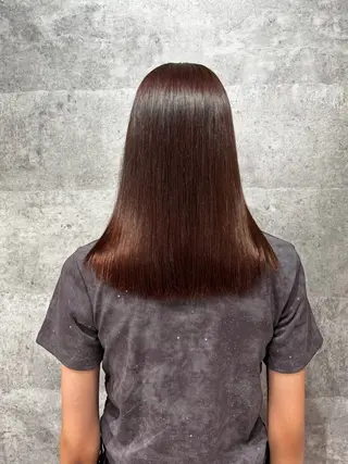 ミディアム カラー FOX 新菜のヘアスタイル