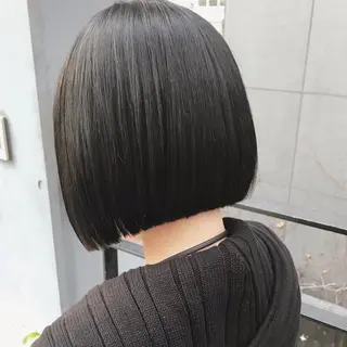 ショート カラー 大人女性ショート専門 tomodaのヘアスタイル
