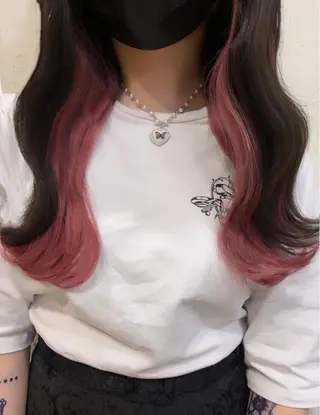 ロング カラー Fi-Ne原宿店店長 プルエクNANAMIのヘアスタイル