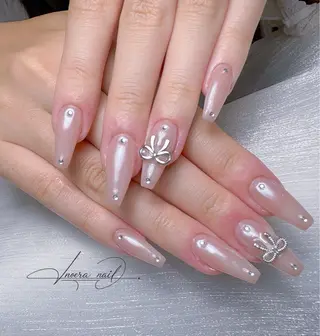 ネイル Yuii 🌟 Noera Nailのネイルデザイン