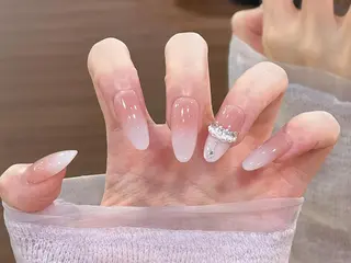 ネイル Luna ✨のネイルデザイン
