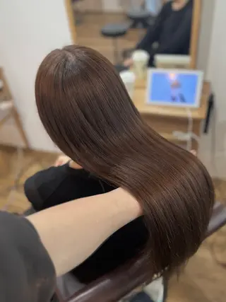 カラー 赤み消し✨️ベージュ 【駒沢大学】のヘアスタイル