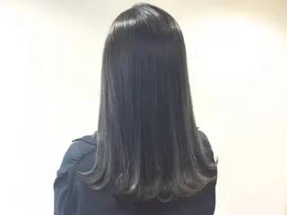 ミディアム Noe心斎橋 堀田 朋宏のヘアスタイル