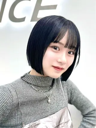 ショート カラー ヘアアレンジ 縮毛矯正🤍 ボブ/ HIKARIのヘアスタイル