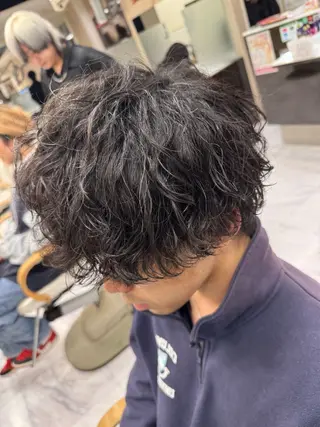 ショート パーマ ヘアアレンジ メンズ 目黒 碧人のヘアスタイル