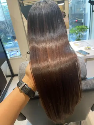 ロング カラー biscohair 髪にドラマを。のヘアスタイル