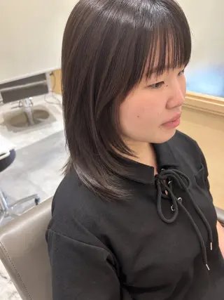 ミディアム 久木原 ゆりのヘアスタイル