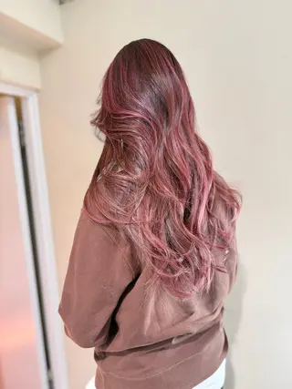ロング カラー レイヤーカット 赤み消し　店長/大和のヘアスタイル