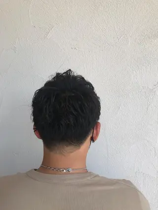 ショート パーマ メンズ 山下 襟華のヘアスタイル